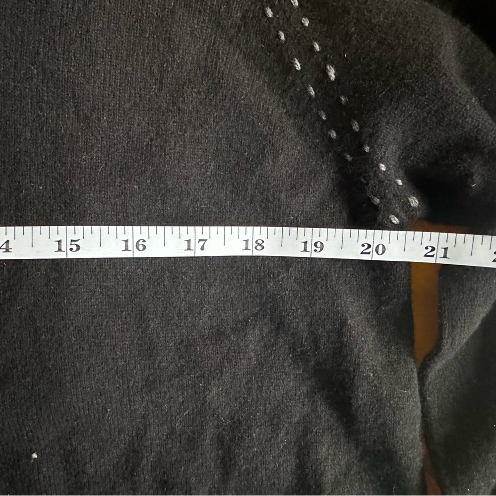 Women’s cashmere hoodie - Picture 5 of 6